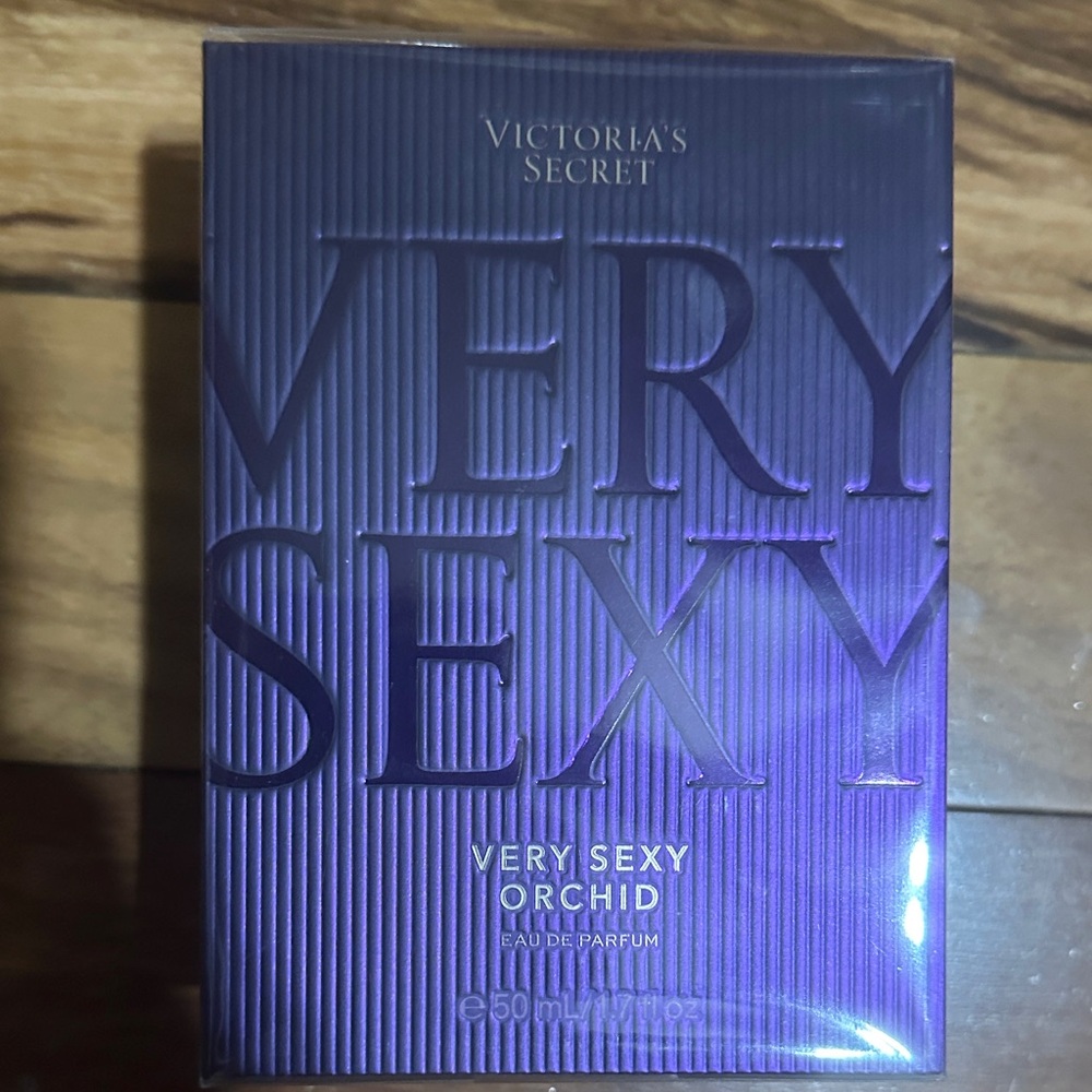 Victoria's Secret Very Sexy Orchid Perfume - Purple
